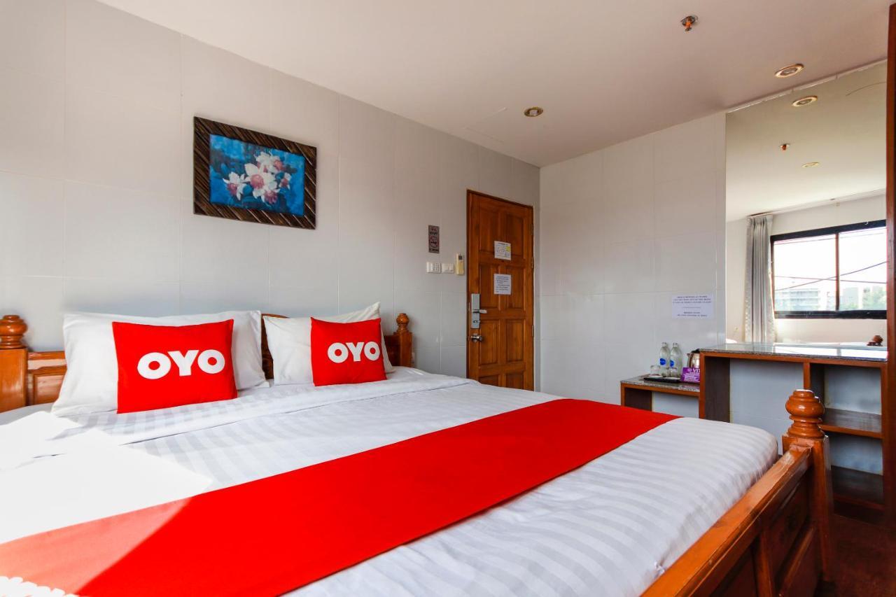 Oyo 861 Patong Dynasty Hotel Kültér fotó