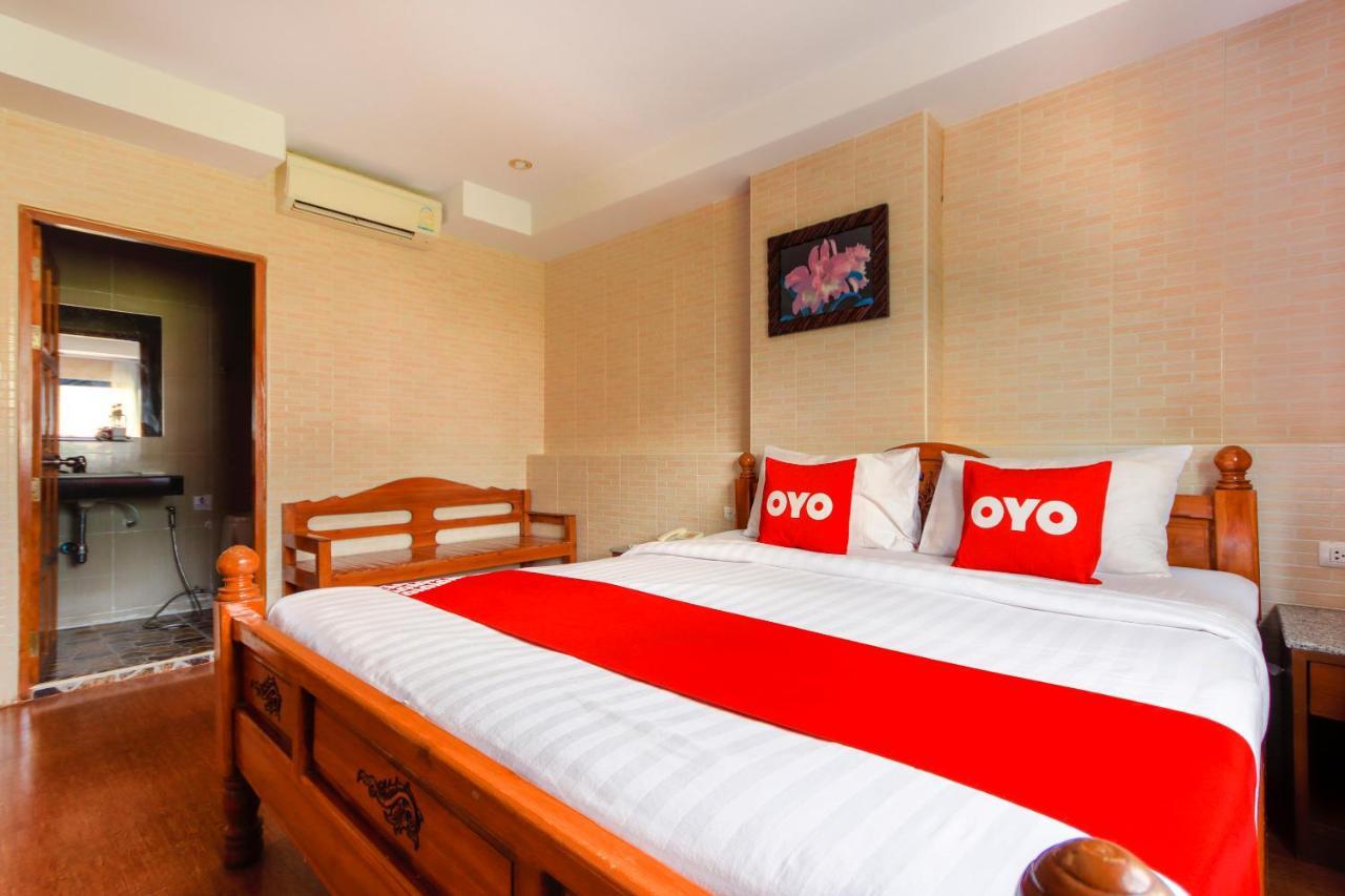 Oyo 861 Patong Dynasty Hotel Kültér fotó